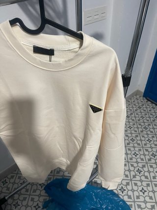Sudadera Prada Beige Talla 26/27