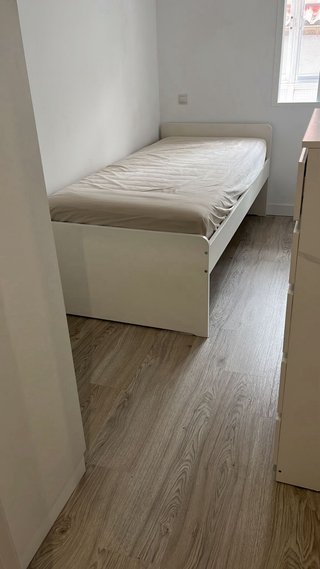 Se alquila habitación en villaverde bajo