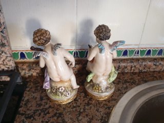 Pareja angelitos músicos porcelana aprox 18cm