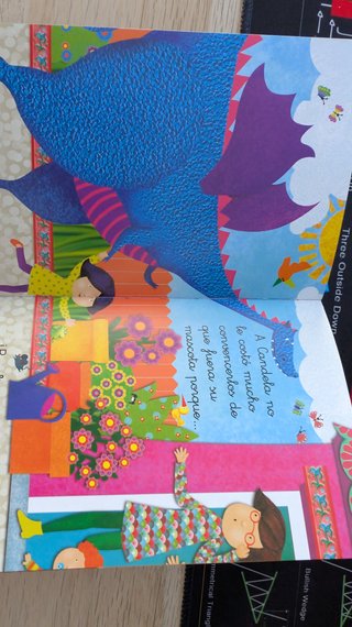 Cuento/libro infantil "Un dragón en casa"