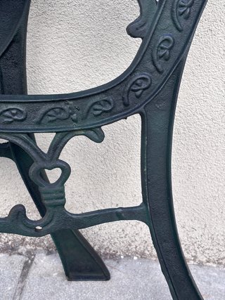 Patas de banco antiguas en hierro fundido