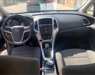 Opel Astra 2010
