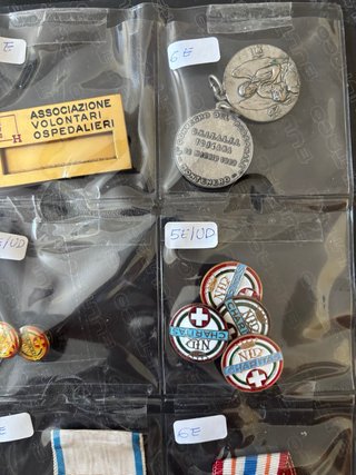 Lote de Pins, Medallas, insignias UNITALSI