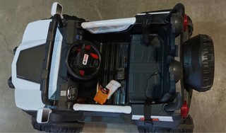 Coche eléctrico infantil 4x4