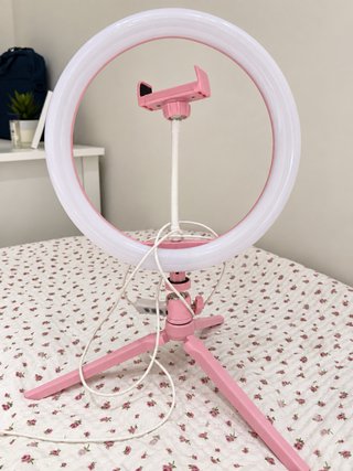 Aro de Luz LED Rosa con Trípode