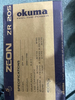 Carrete Okuma Zeon ZR 20S.