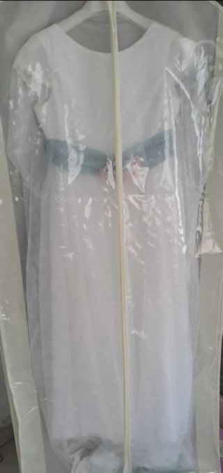 Traje de Comunión Niña T105,zapatos t34 y corona
