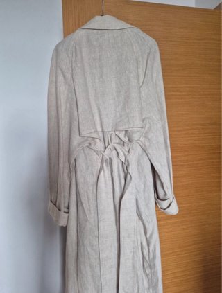 Gabardina Lino  de mango color Beige Talla M nueva