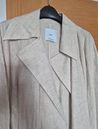 Gabardina Lino  de mango color Beige Talla M nueva