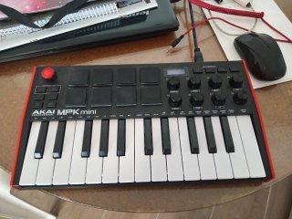 Akai MPK Mini MK3 Controlador Teclado