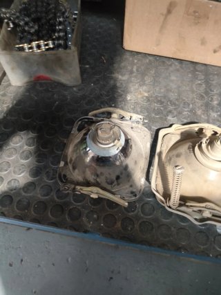 Faros Seat 1430