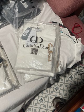 Sudadera LOEWE Modelo Dorado