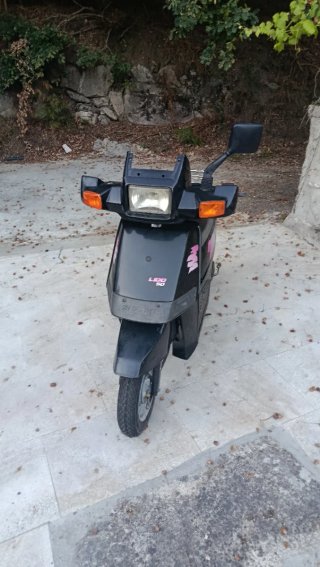Suzuki Lido 50cc Scooter Negra