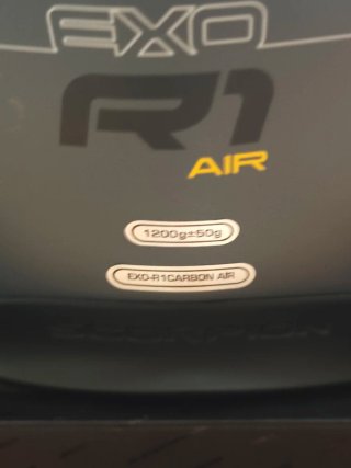 Casco Scorpion R1 Carbono Talla M