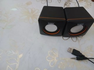 Altavoces SANDA PC Negro Naranja