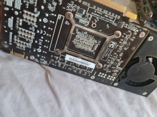 Zotac GeForce GTX 560 Ti 1GB Tarjeta Gráfica