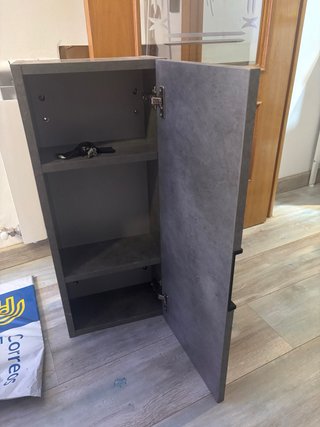 Mueble de baño gris