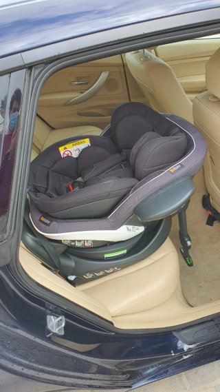 Silla de coche BeSafe giratoria iZi Twist B i-Size