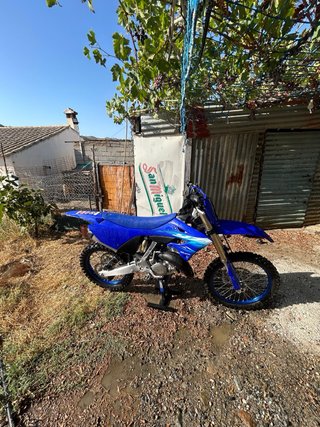 Yamaha YZ 125 2027 Motocross Azul