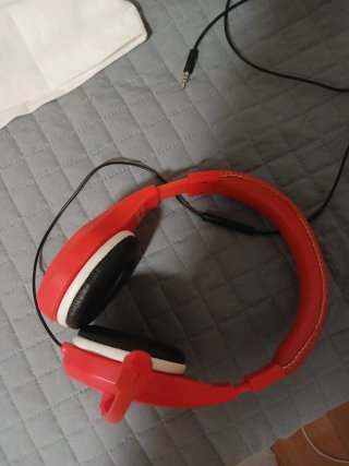 Auriculares Rojos con Micrófono de niño