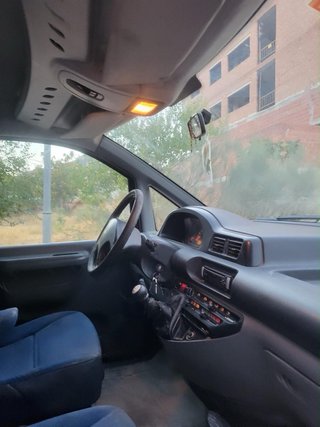 Peugeot Expert 2008