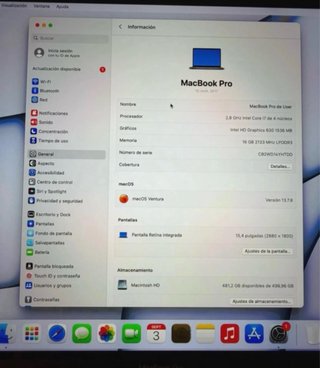 MacBook Pro 15,4 pulgadas  2017 i7 16GB RAM 500GB
