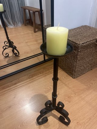 Candelabro de hierro forjado negro