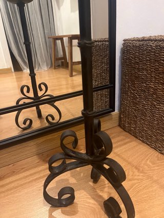 Candelabro de hierro forjado negro