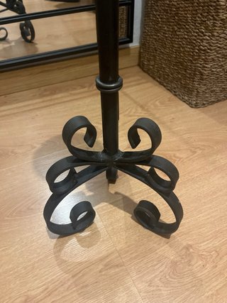 Candelabro de hierro forjado negro