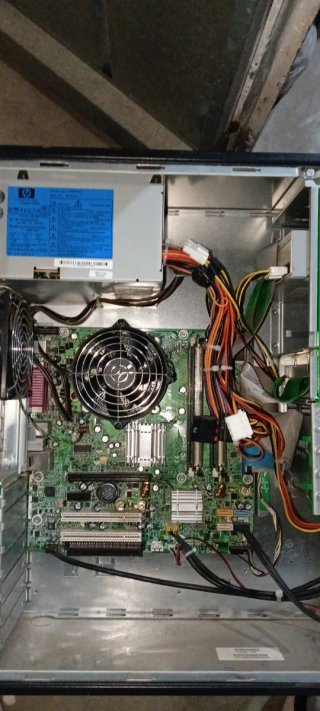 HP Compaq Desktop PC
