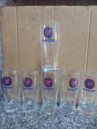 Conjunto de 6 Copos de Cerveja Foster's Todos 5€
