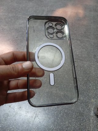 Funda iPhone 16 Transparente MagSafe