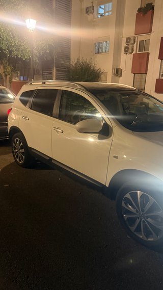 Nissan Qashqai+2 2010