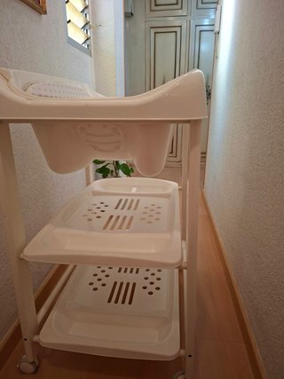 Bañera y cambiador para bebé