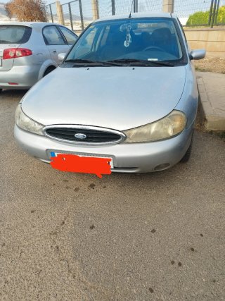 Ford Mondeo 2000