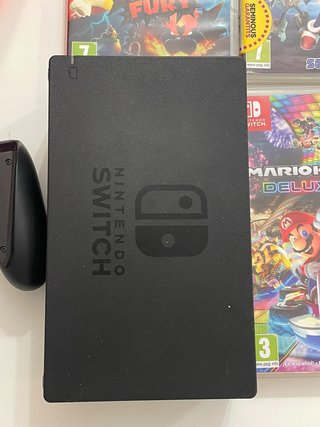 Nintendo Switch + 6 Juegos
