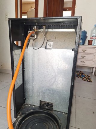 Estufa Gas Butano Portátil Negra