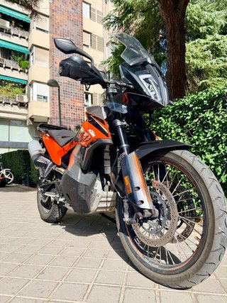 KTM 890 Adventure 2023 - 24.615 km
