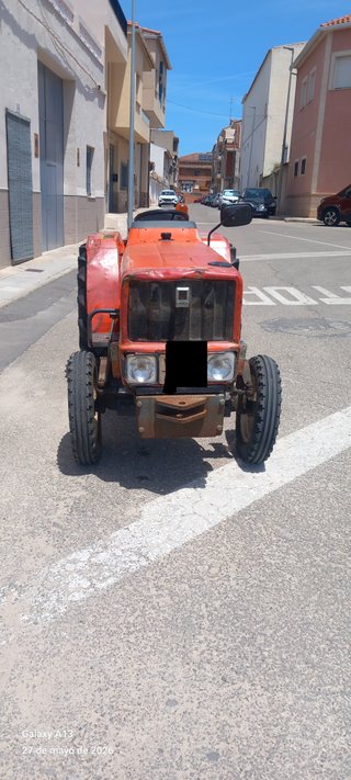 TRACTOR EBRO KUBOTA M5030V