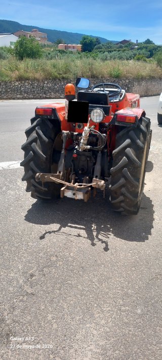 TRACTOR EBRO KUBOTA M5030V