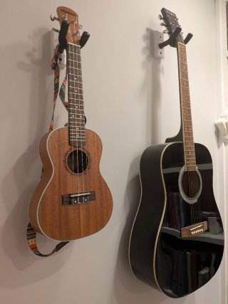 Soporte pared guitarra y ukelele Ortega