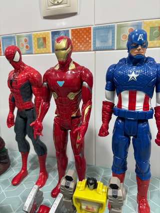 Conjunto figuras superhéroes y tortugas ninja