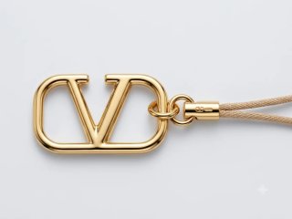Charm Valentino Dorado