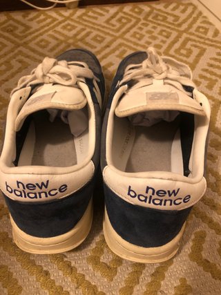 New Balance azules y blancas