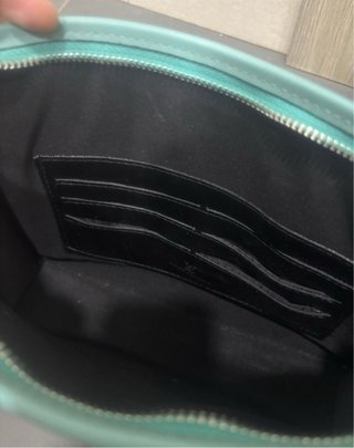 Louis Vuitton Pochette con bolsa – Buen estado