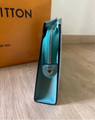 Louis Vuitton Pochette con bolsa – Buen estado