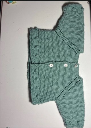 Abbigliamento per neonati fatto a mano su ordinazione