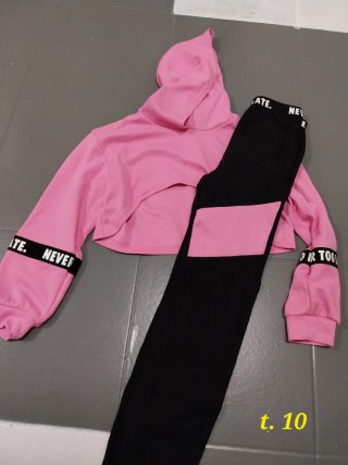 Conjunto deportivo niña rosa y negro