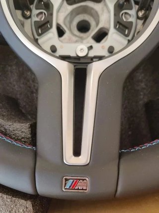 Volante BMW M Performance