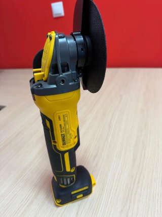 Radial a batería DeWalt 20V